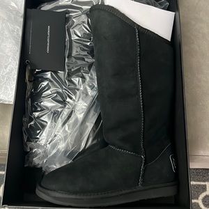 Australia Luxe Collective Woman’s Lambskin Boots